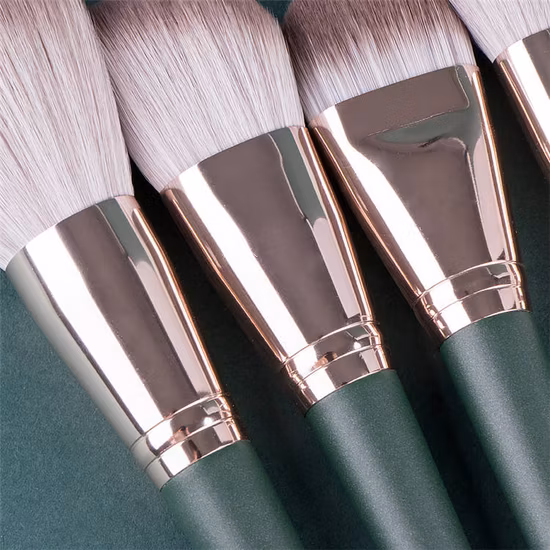 Custom Logo 14 PCS High Quality Professional Private Label Synthetic Brushes Green Makeup Brush Set with Belt Bag