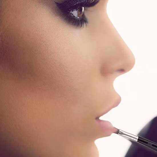 Retractable Professional Lip Makeup Brush High Quality Beauty Care Cosmetic Brush