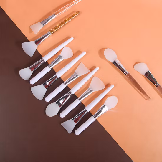 Wholesale Silicone Face Mask Brush Plastic Long Handle Facial Brush